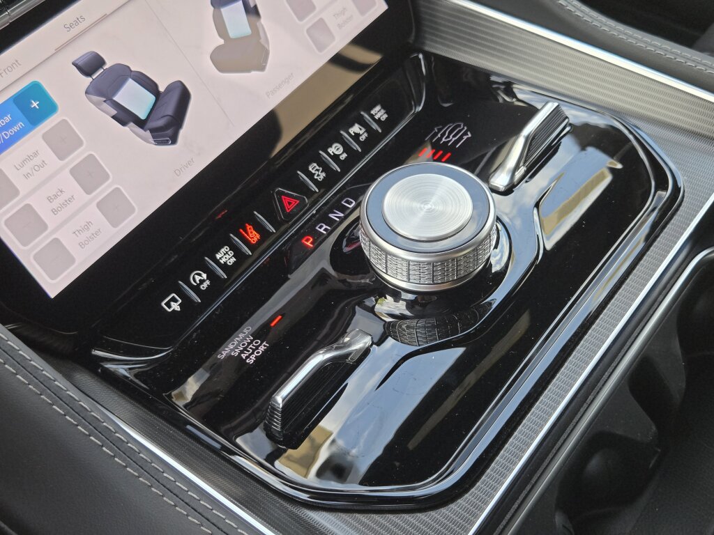 New 2026 Jeep Grand Wagoneer Summit AWD/4WD image 25