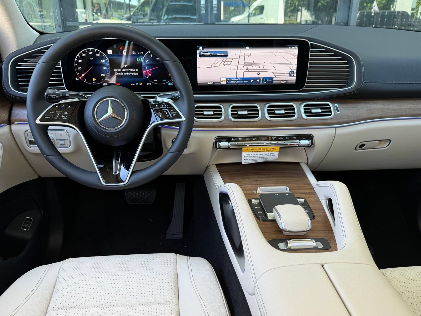 New 2026 Mercedes-Benz GLS 450 4MATIC image 28