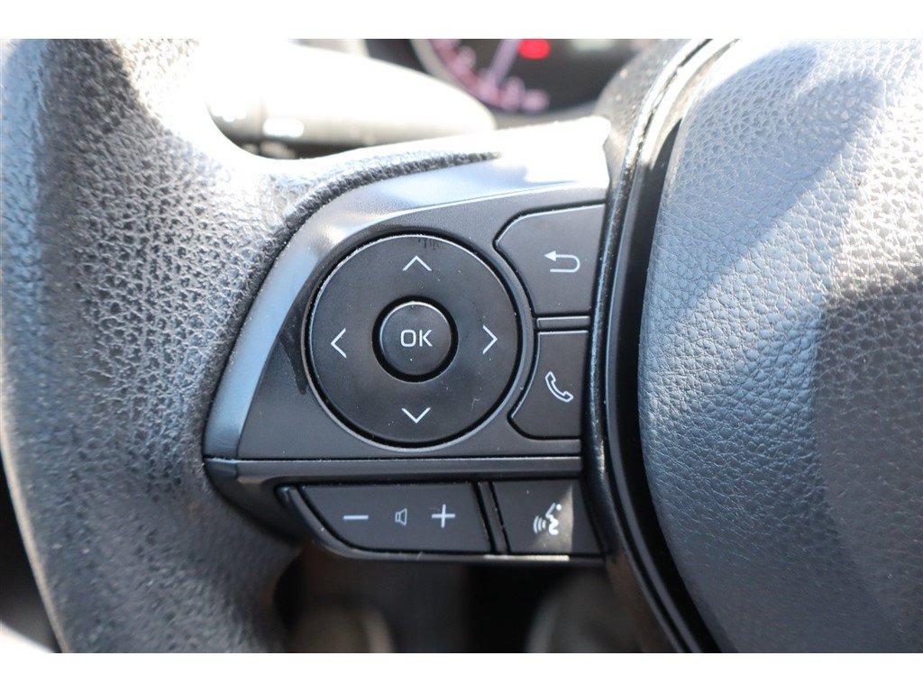 Used 2023 Toyota RAV4 XLE FWD image 32