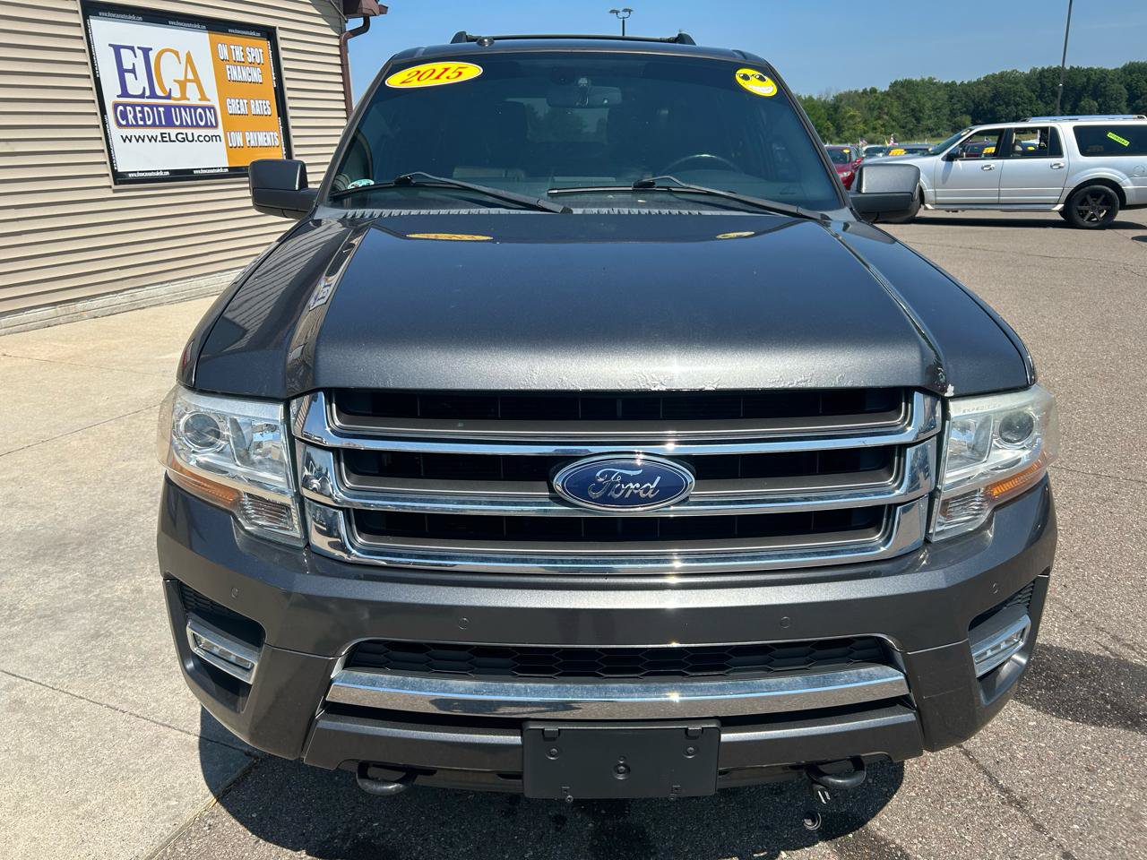 Used 2015 Ford Expedition EL Limited w/ Equipment Group 301A AWD/4WD image 2