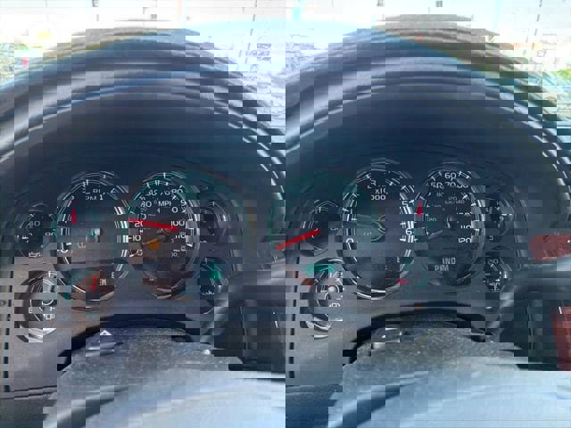 Used 2009 Chevrolet Tahoe LT w/ Luxury Package AWD/4WD image 24