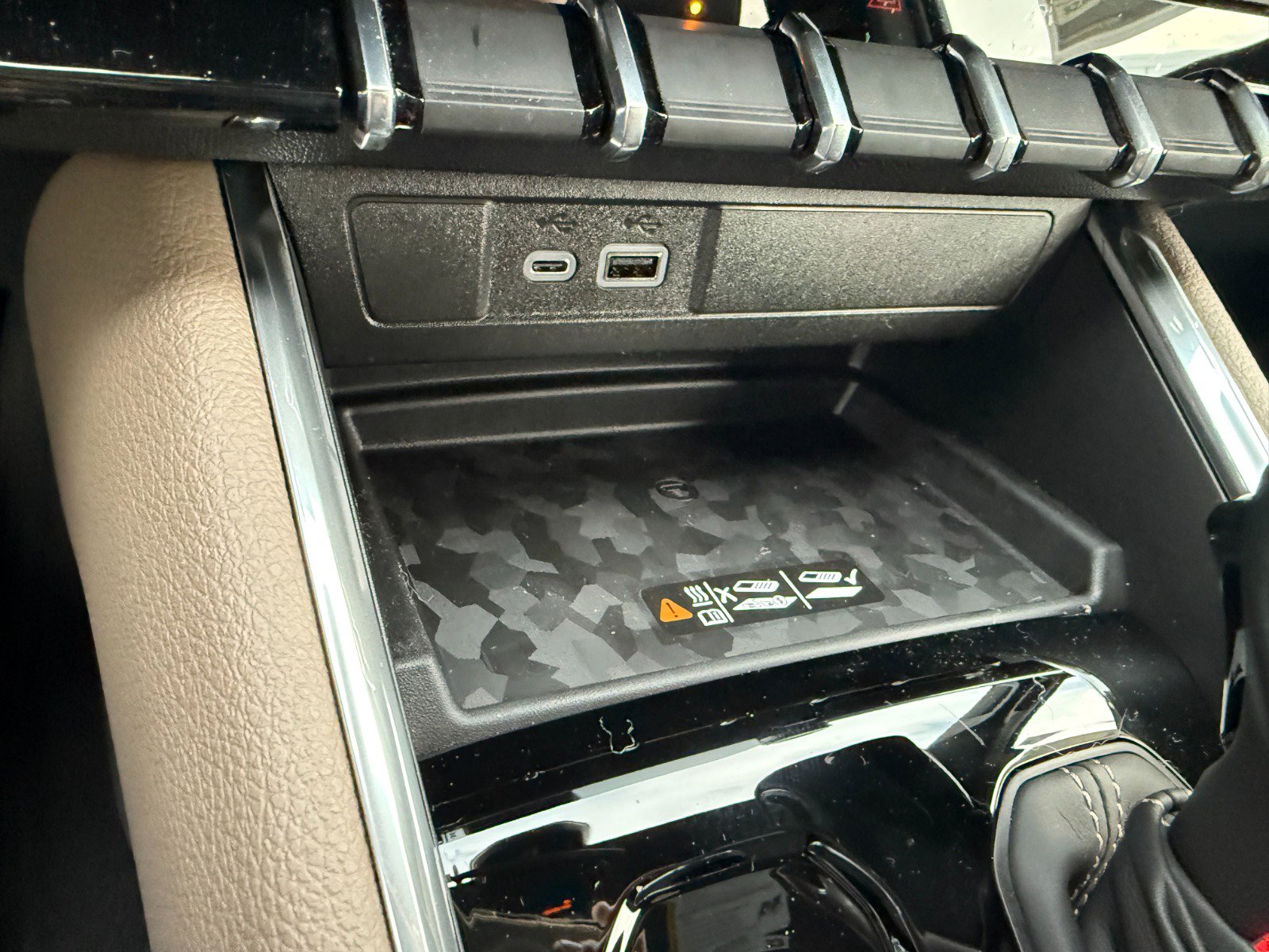 New 2026 GMC Canyon Denali image 33