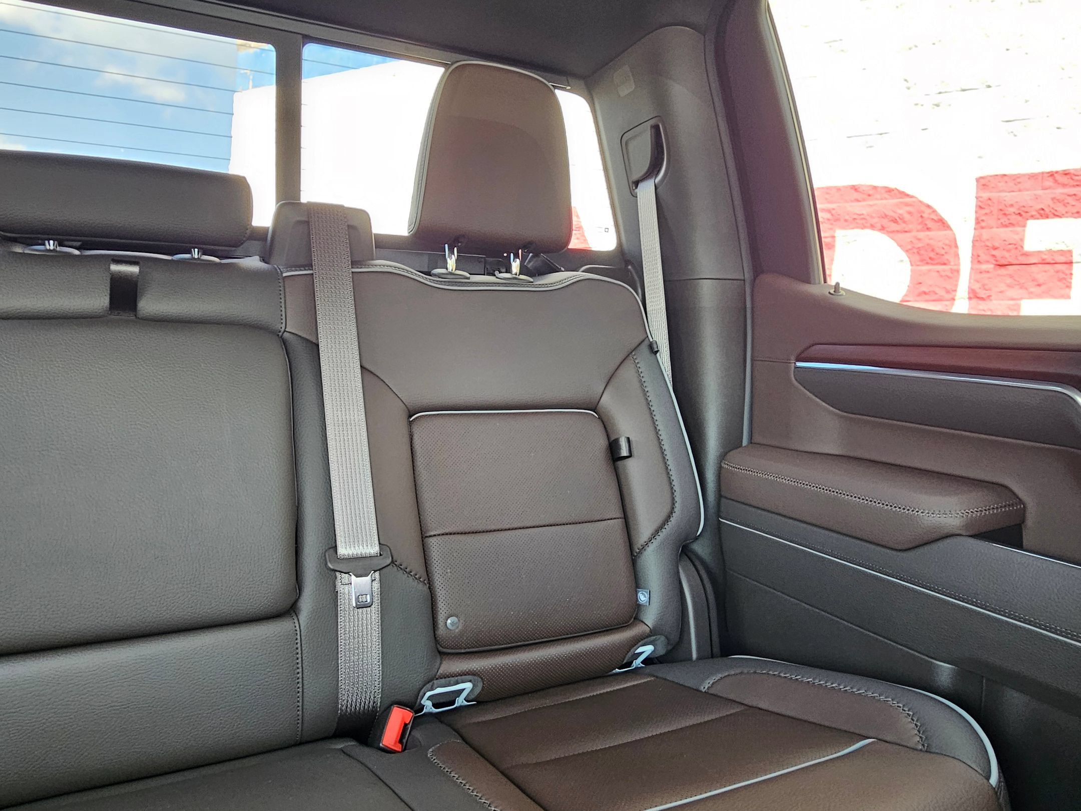 Used 2026 GMC Sierra 1500 Denali w/ Denali Reserve Package AWD/4WD image 26