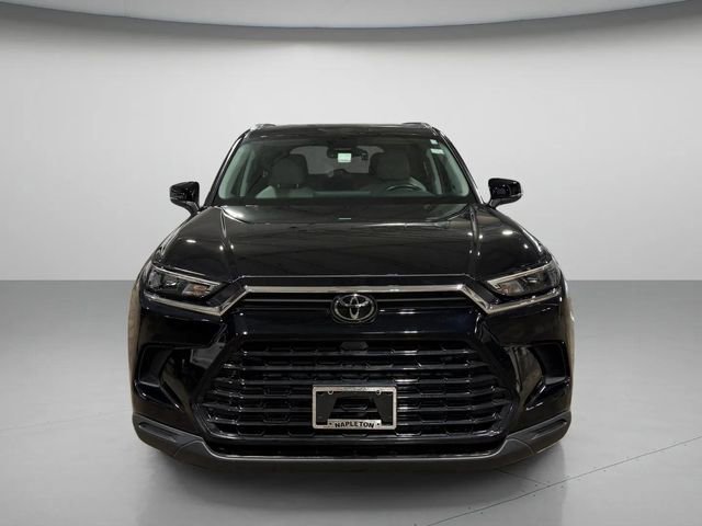 Used 2024 Toyota Grand Highlander AWD image 9
