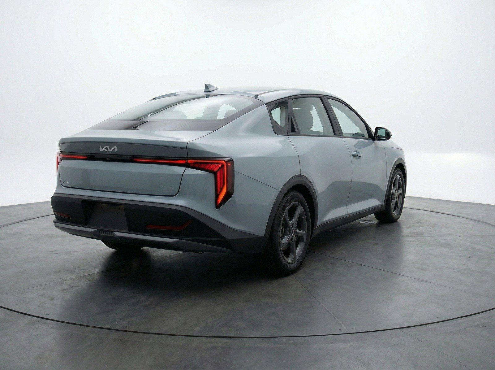 Used 2025 Kia K4 LXS image 9