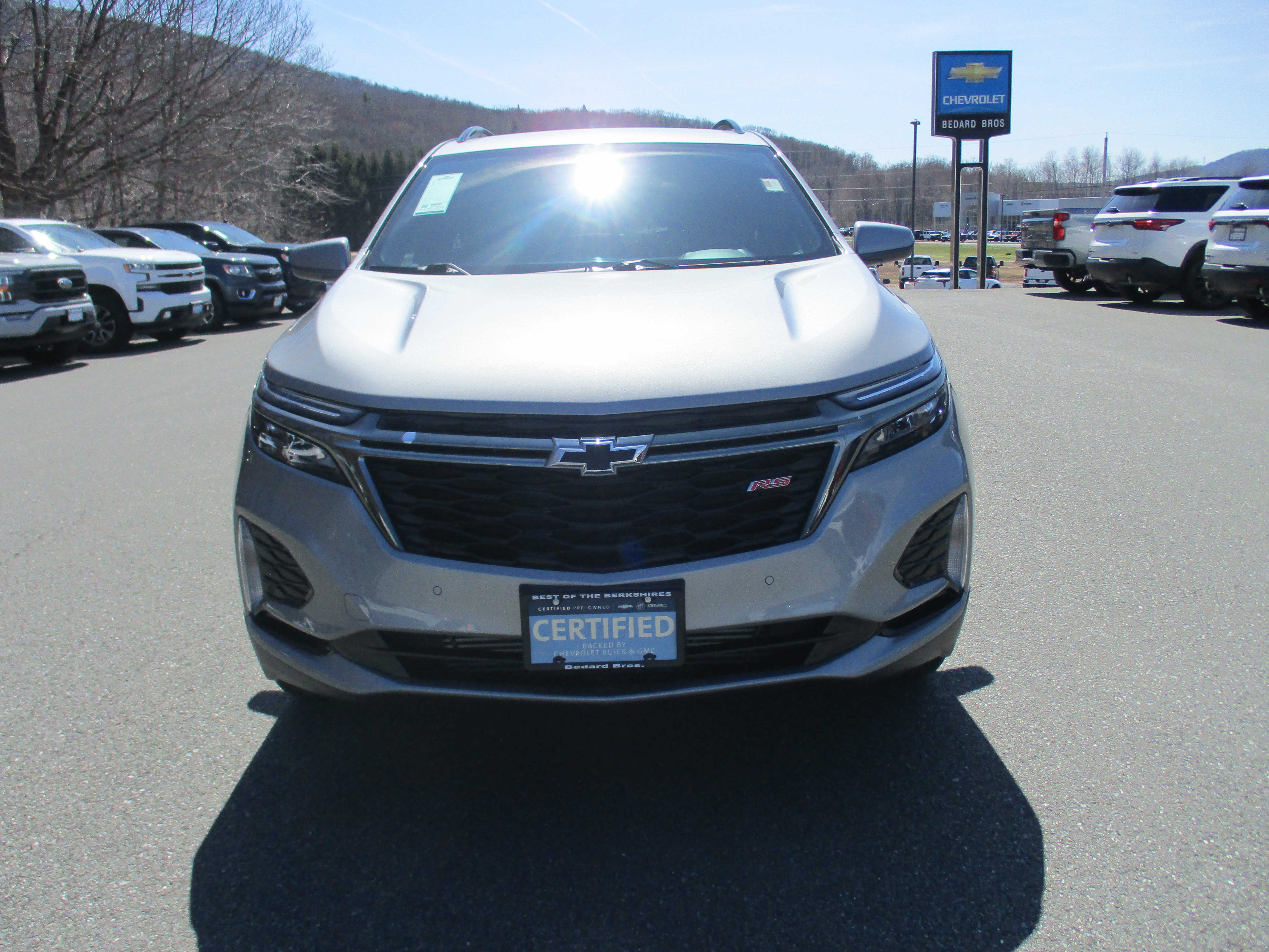 Certified 2023 Chevrolet Equinox RS w/ LPO, Cargo Package AWD/4WD image 2