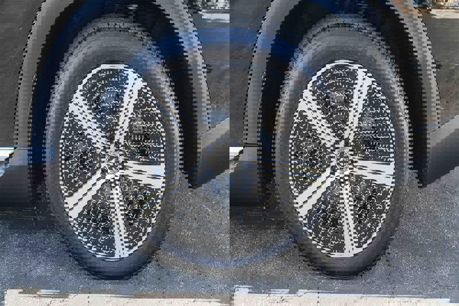 Used 2024 Mercedes-Benz EQE 350+ SUV image 10