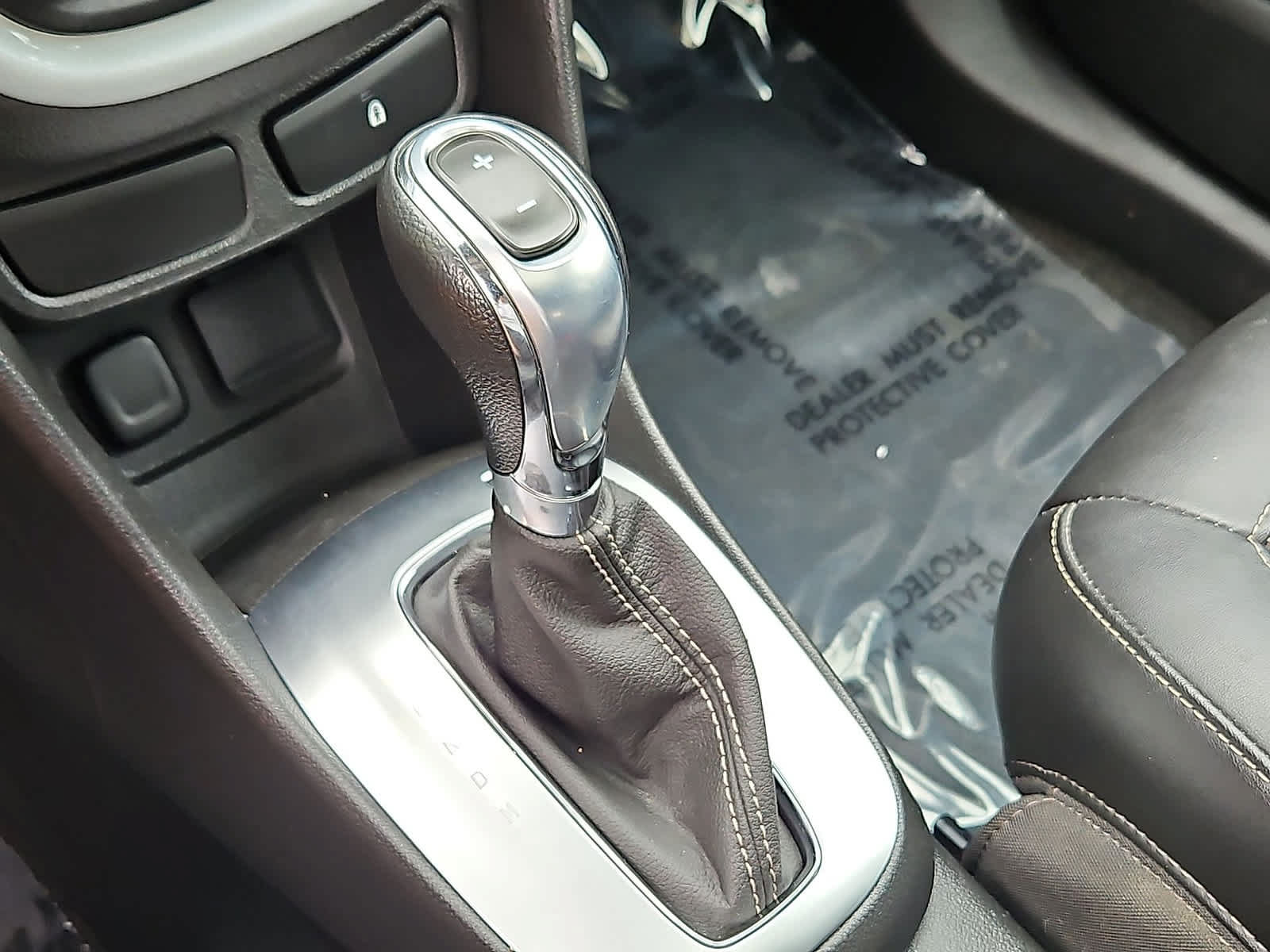 Used 2014 Buick Encore Leather AWD/4WD image 22
