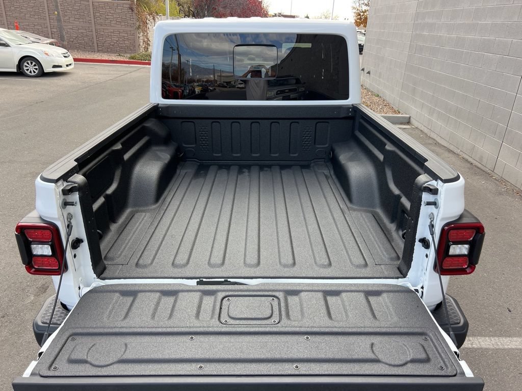 New 2026 Jeep Gladiator Mojave AWD/4WD image 24