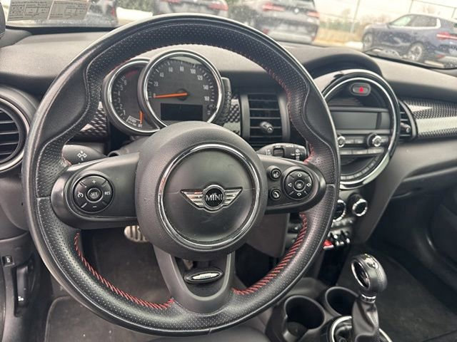Used 2015 MINI Cooper S image 10
