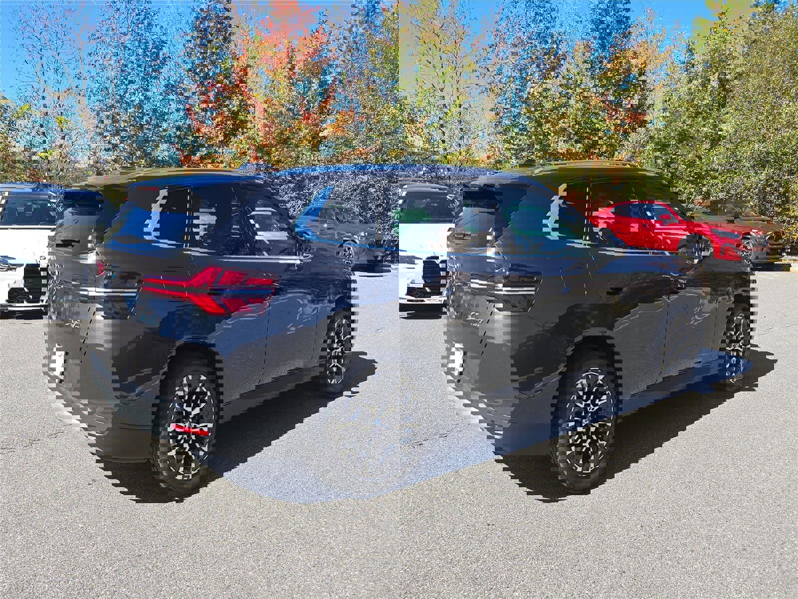 Certified 2025 BMW X3 xDrive30i image 3