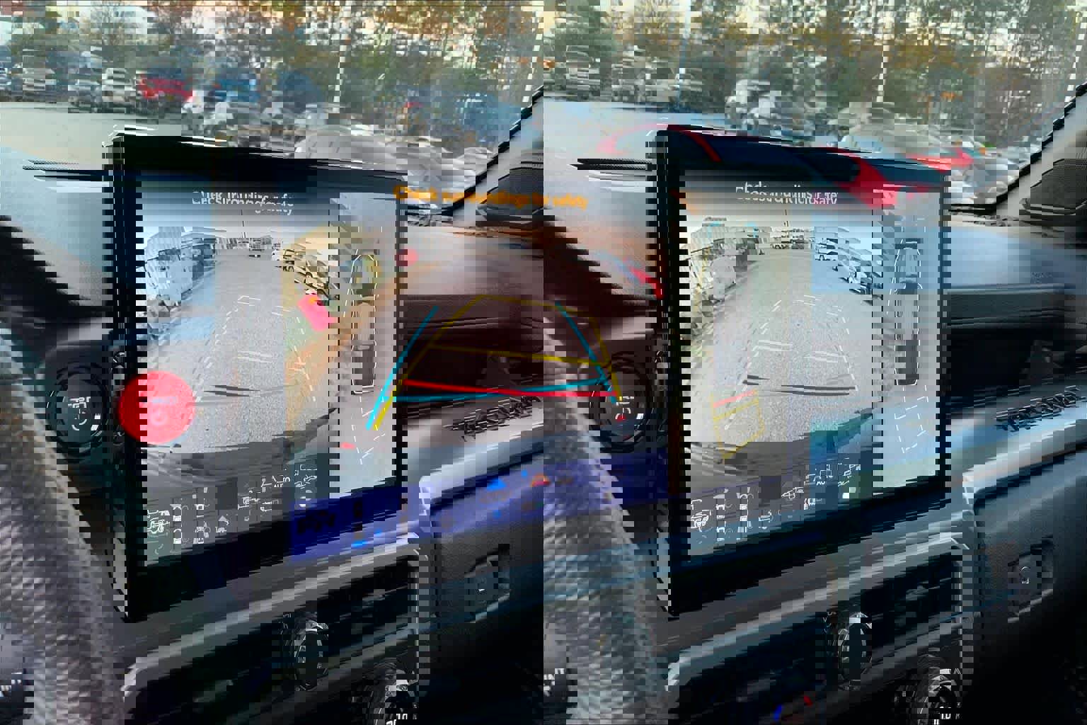 Used 2024 Toyota Tacoma TRD Off-Road w/ TRD Off Road Premium Package image 28