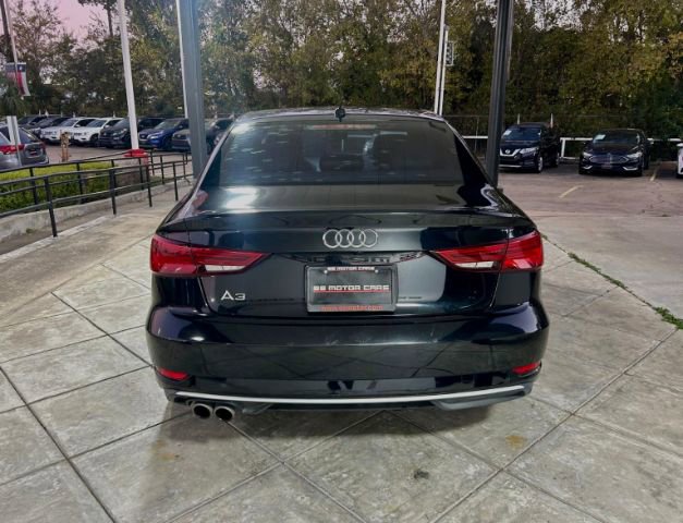 Used 2018 Audi A3 2.0T Premium FWD image 3