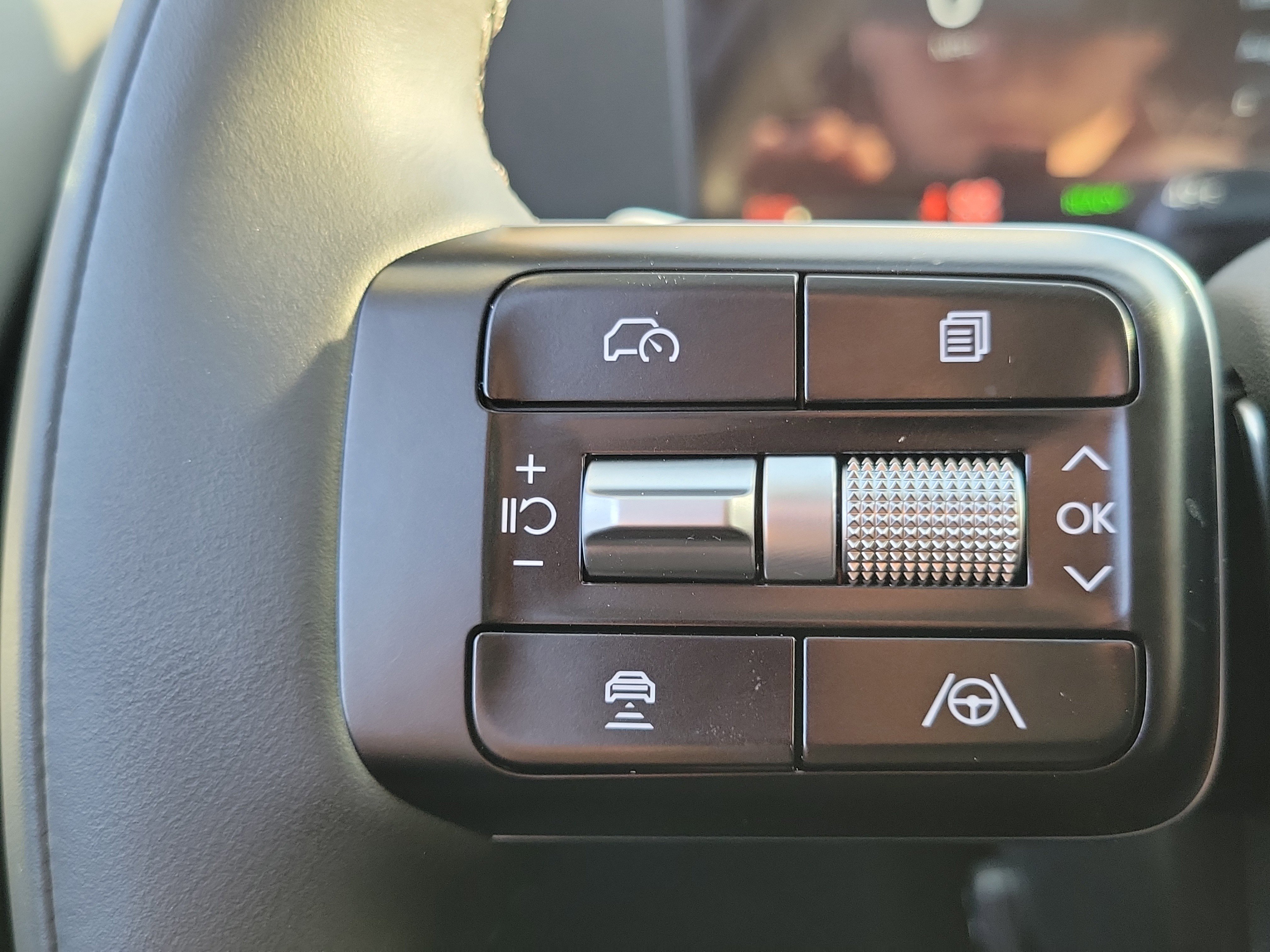 New 2026 Hyundai Ioniq 9 Calligraphy image 5