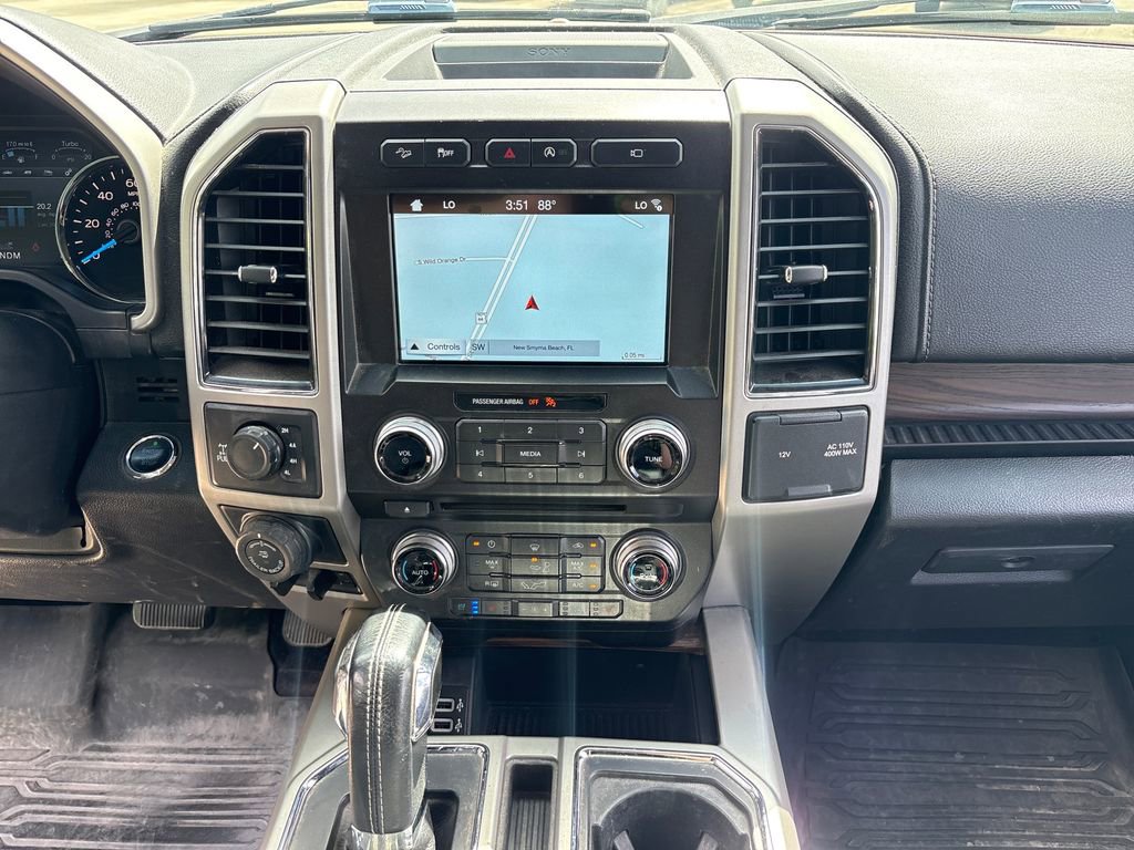 Used 2017 Ford F150 Lariat w/ Equipment Group 502A Luxury AWD/4WD image 22