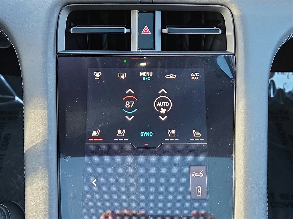 New 2026 Porsche Taycan image 13