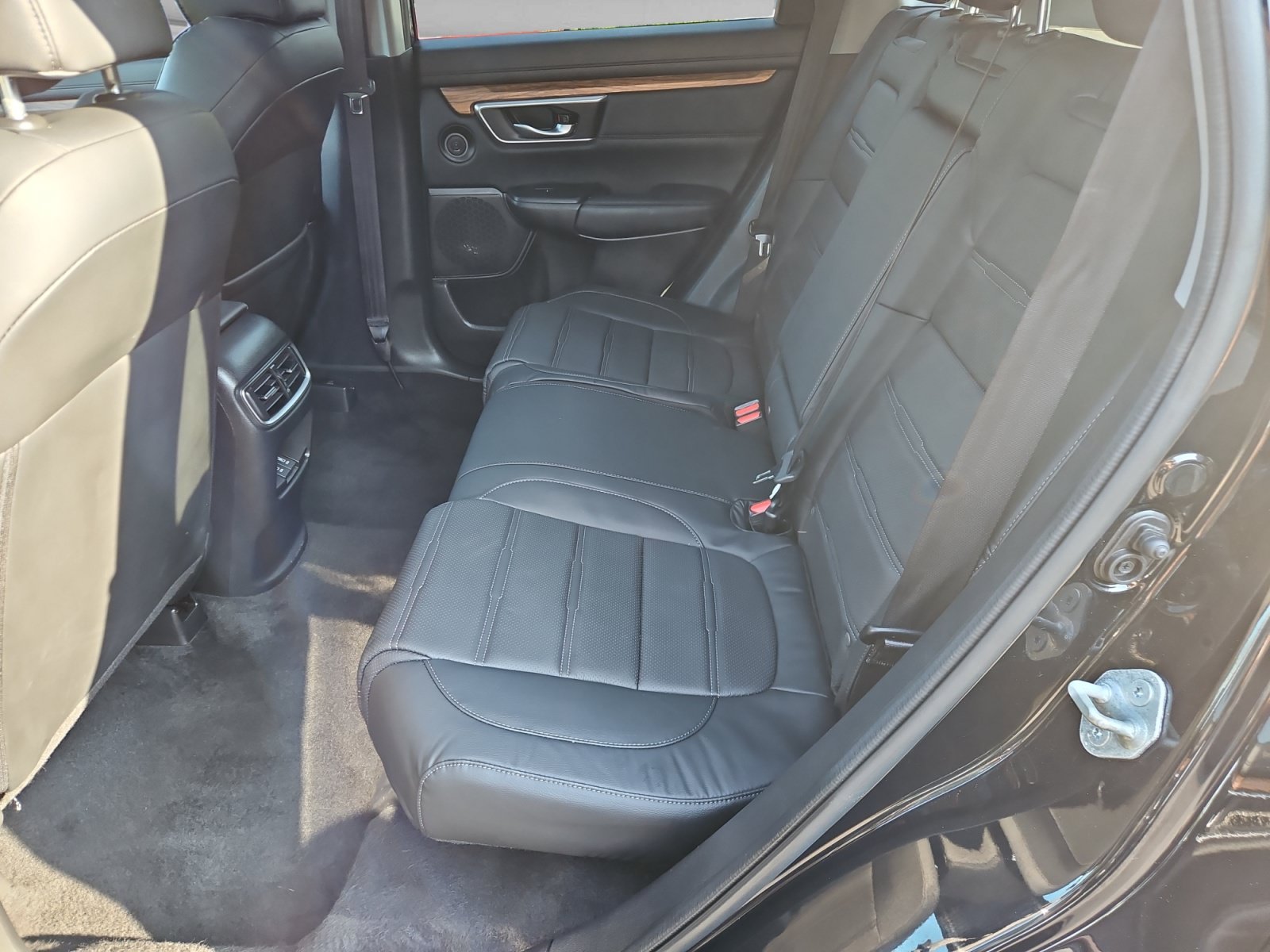 Used 2021 Honda CR-V Touring image 14