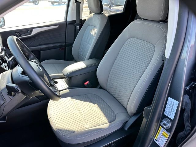 Used 2022 Ford Escape SE w/ SE Sport Appearance Package AWD/4WD image 13