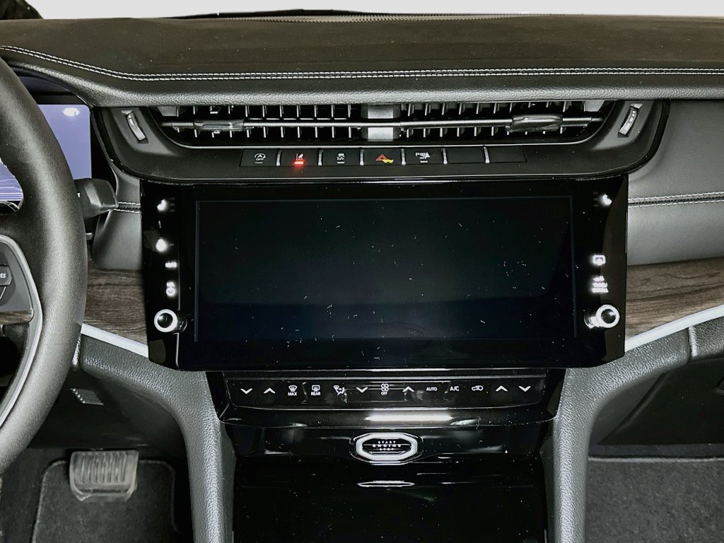New 2027 Jeep Grand Cherokee L Limited AWD/4WD image 9