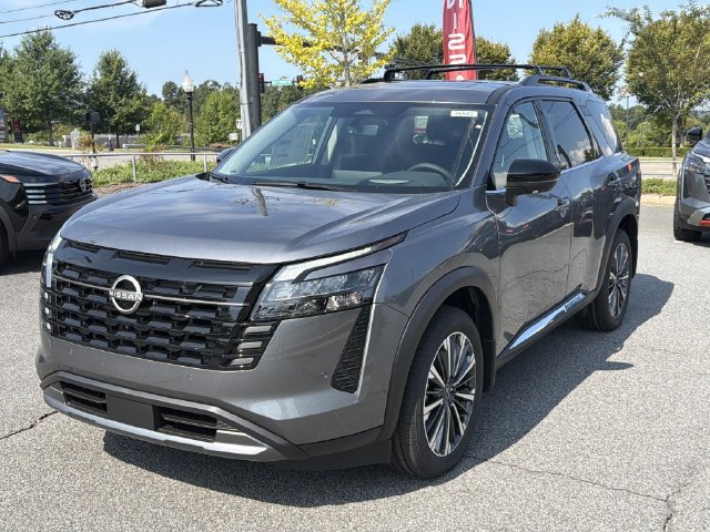 New 2026 Nissan Pathfinder Platinum AWD/4WD image 3