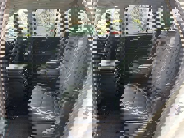 Used 2025 Lincoln Aviator AWD w/ Jet Appearance Package image 12