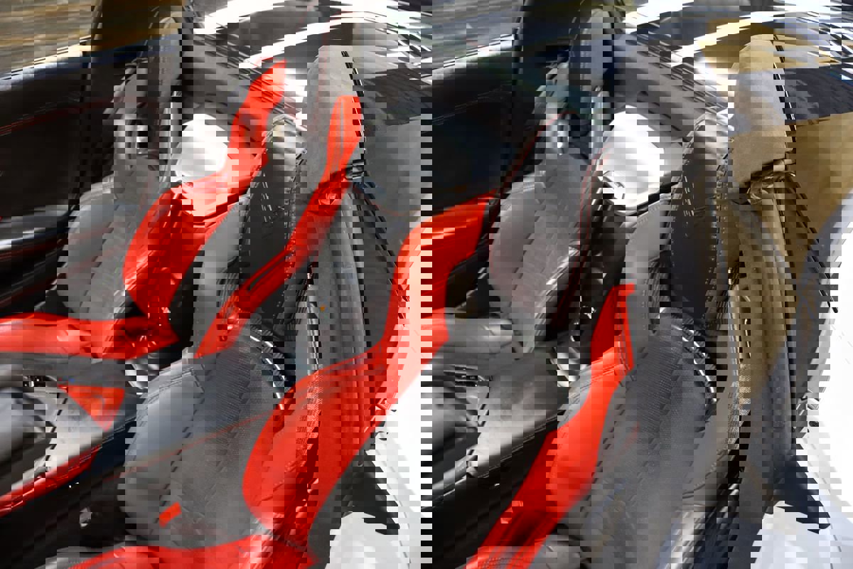 Used 2024 Chevrolet Corvette Stingray Premium Conv w/ Z51 Performance Package image 41