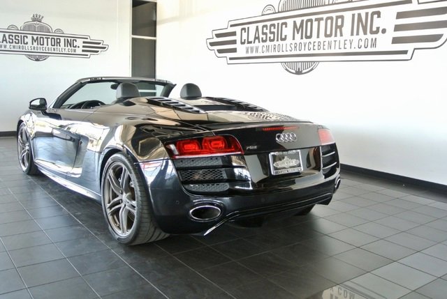 Used 2011 Audi R8 V10 image 5