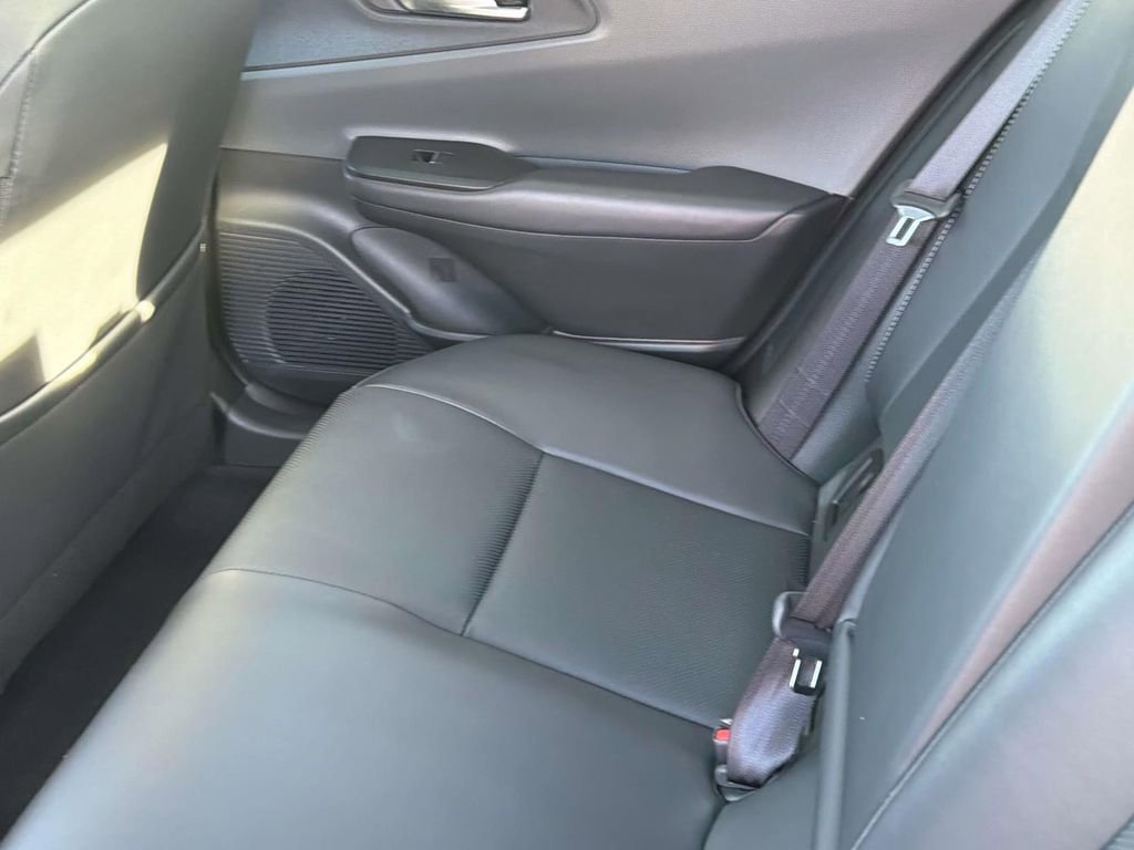 Used 2025 Toyota Prius XLE image 29