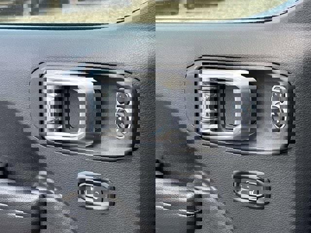 Used 2018 Jeep Wrangler Unlimited Sport S image 15