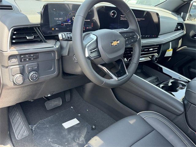 New 2025 Chevrolet Suburban Premier image 12