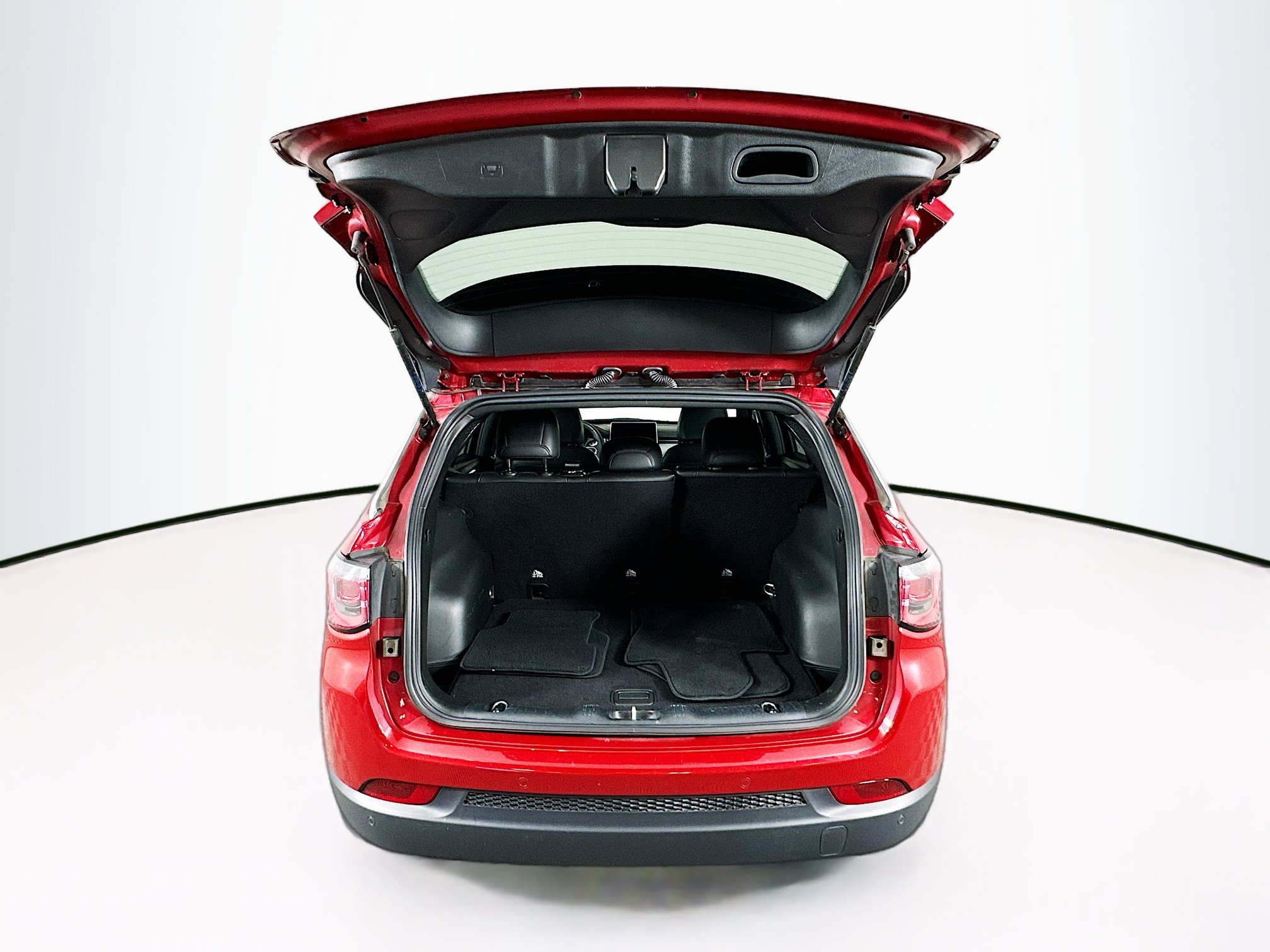 Used 2025 Jeep Compass Limited image 27