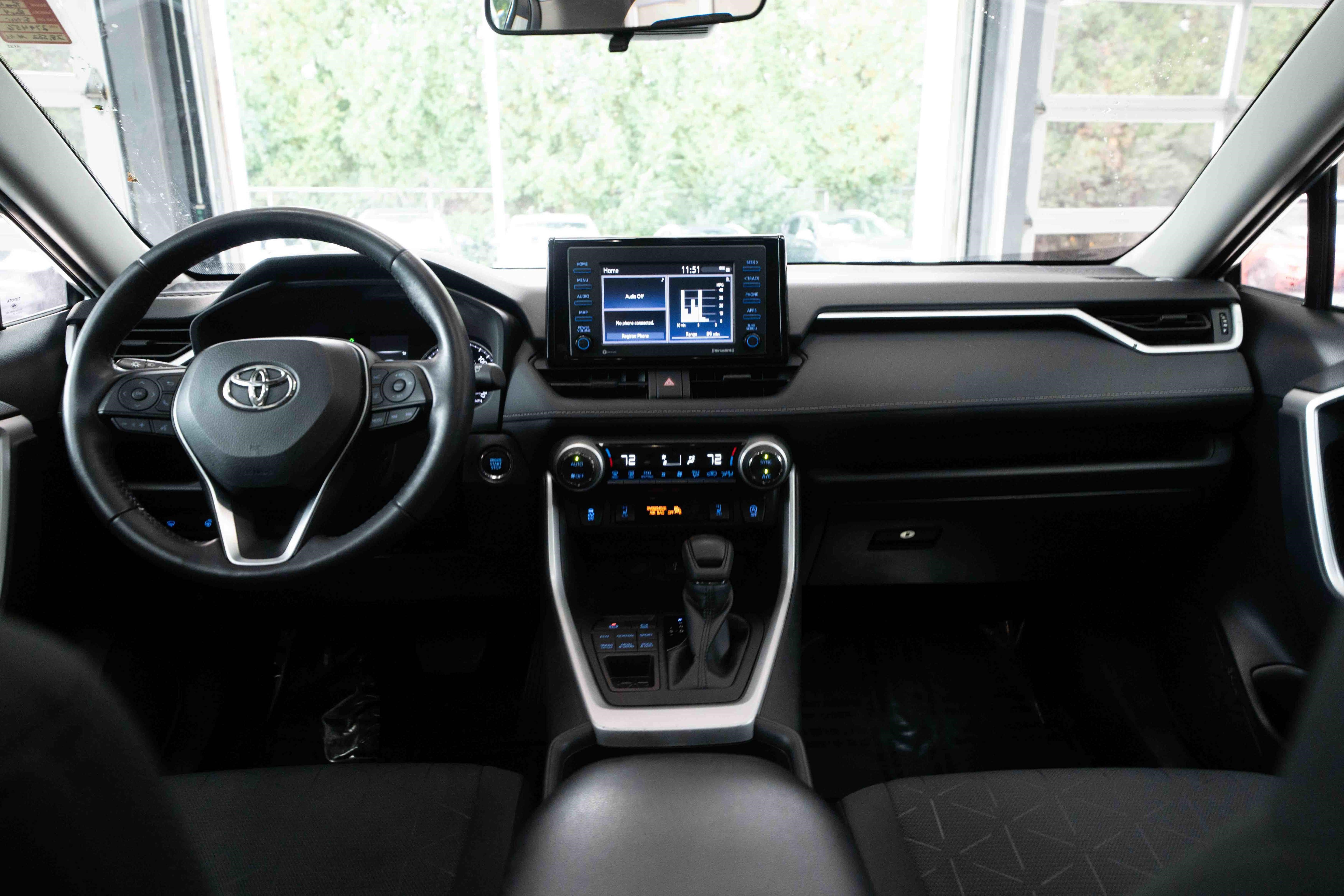 Used 2022 Toyota RAV4 XLE w/ Convenience Package AWD/4WD image 20