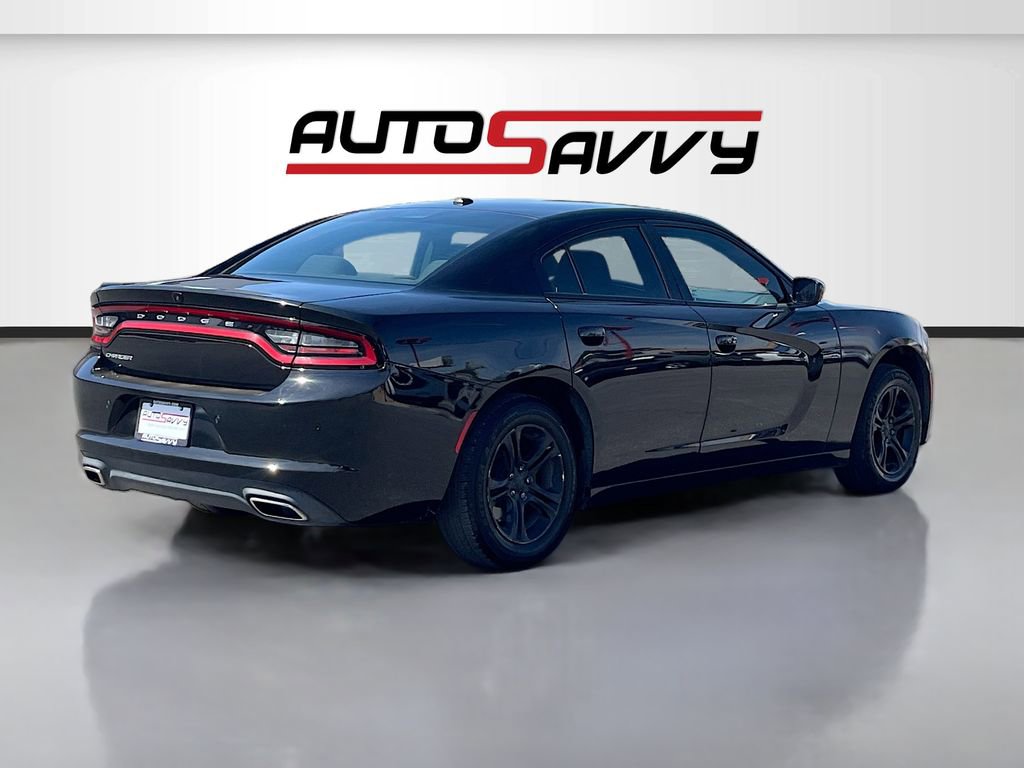 Used 2022 Dodge Charger SXT RWD image 7