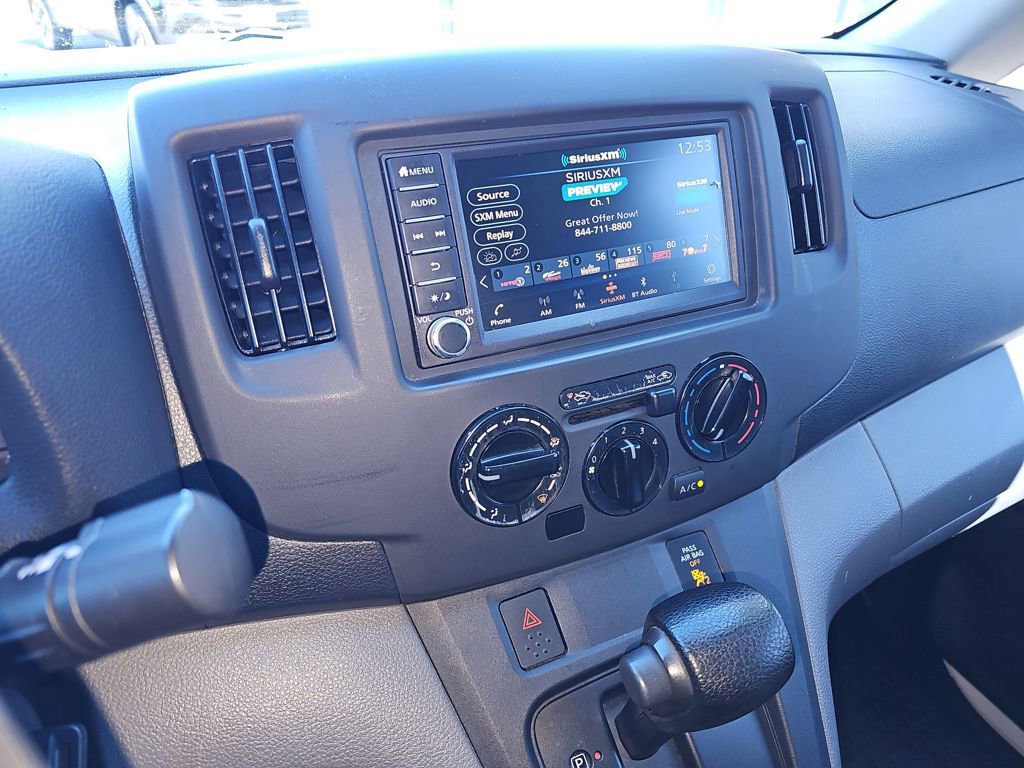 Used 2020 Nissan NV200 S image 35