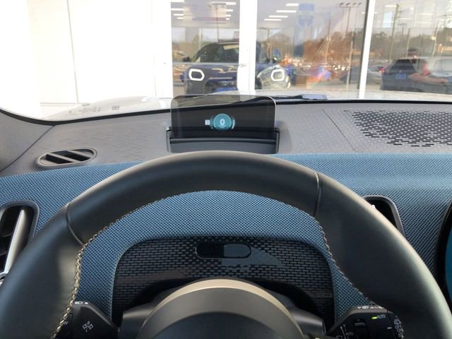 Used 2025 MINI Cooper Countryman S w/ Comfort Package Max image 17