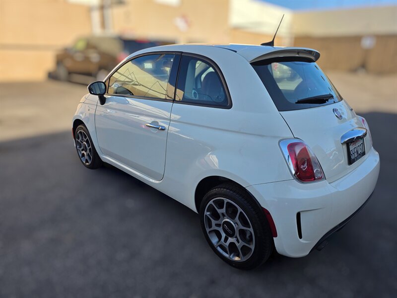 Used 2018 FIAT 500 Pop FWD image 3