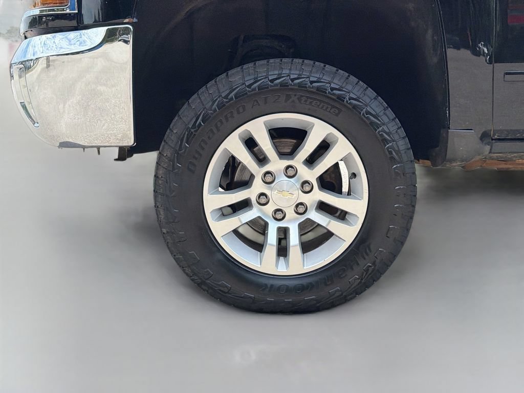 Used 2017 Chevrolet Silverado 1500 LT w/ All Star Edition AWD/4WD image 34