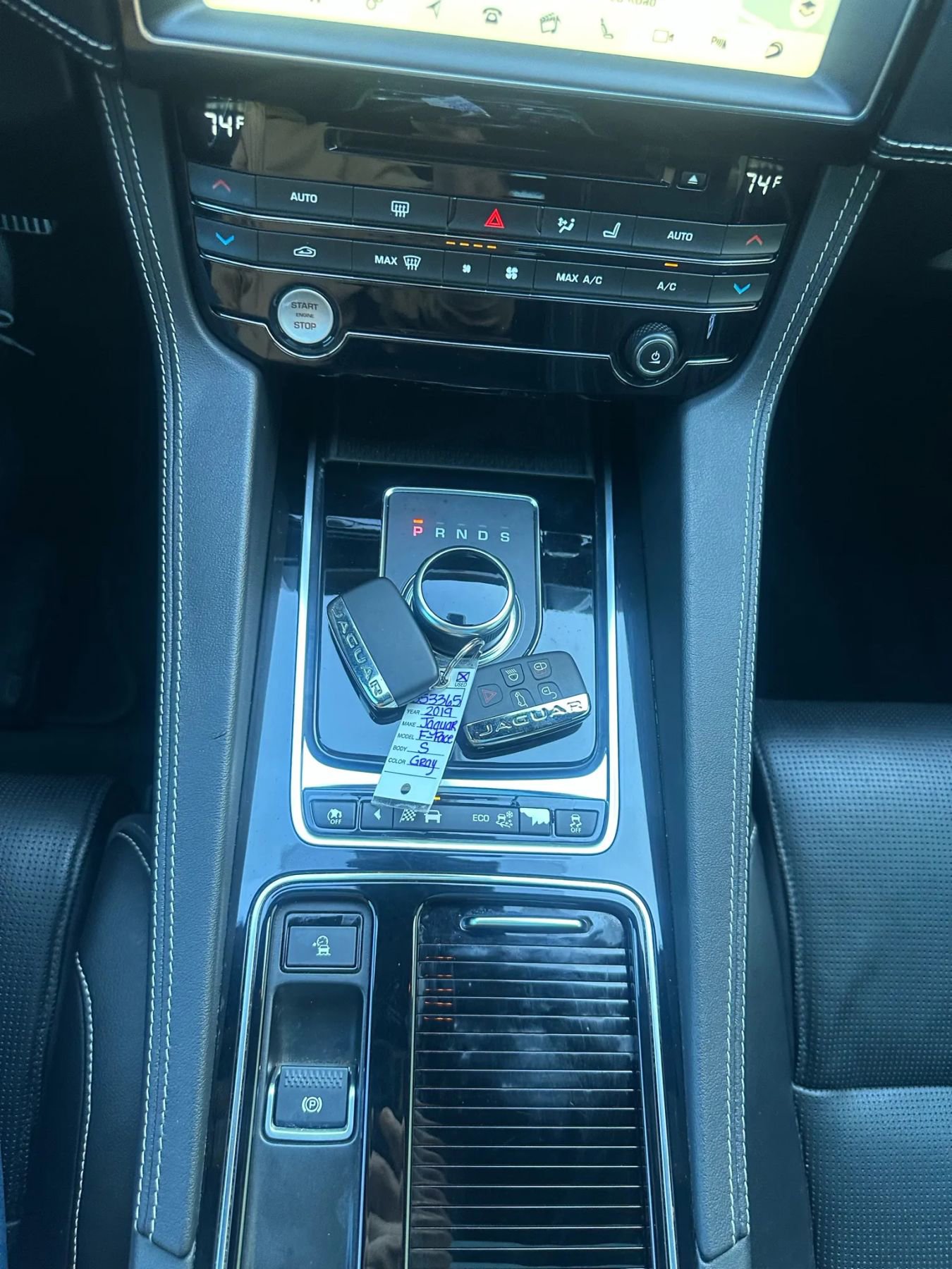 Used 2019 Jaguar F-PACE S AWD/4WD image 37