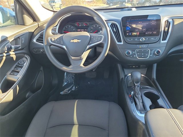 Used 2023 Chevrolet Malibu LT image 13