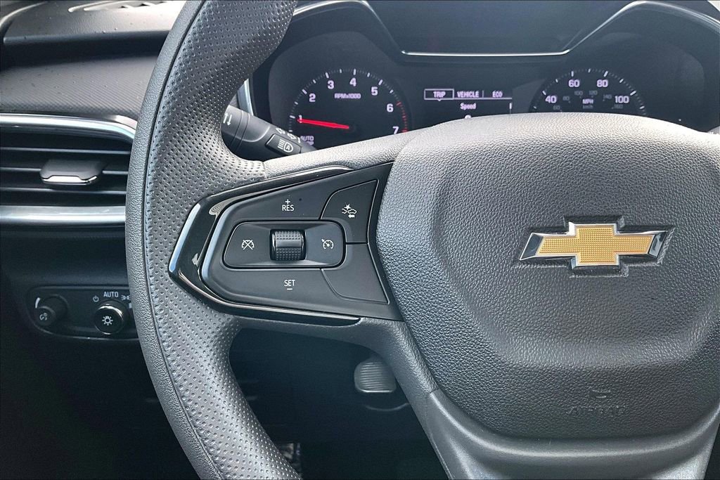 Used 2021 Chevrolet TrailBlazer LT w/ Convenience Package image 24