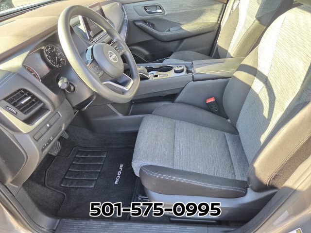 Used 2023 Nissan Rogue SV AWD/4WD image 10