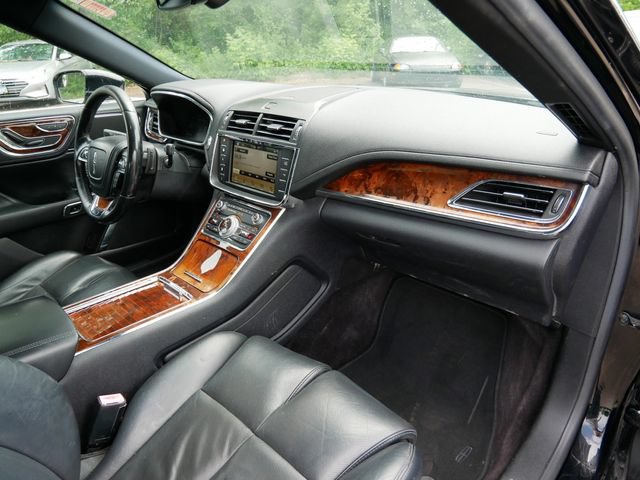 Used 2017 Lincoln Continental Select FWD image 8