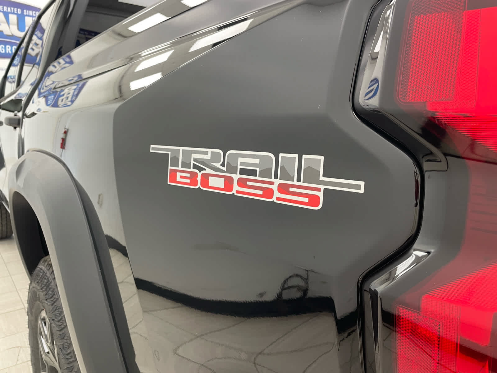 New 2026 Chevrolet Colorado Trail Boss AWD/4WD image 19