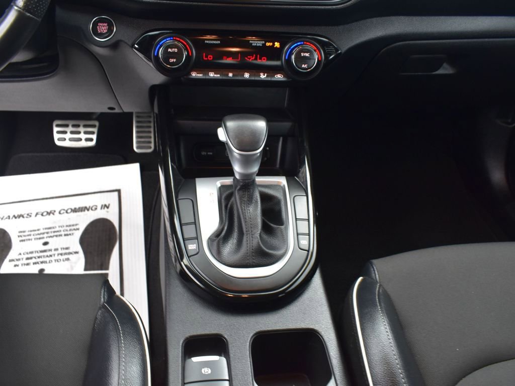 Used 2024 Kia Forte GT-Line image 18