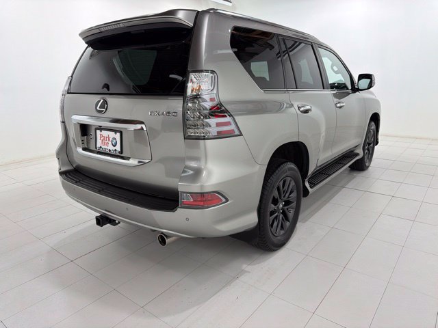 Used 2021 Lexus GX 460 Premium w/ Premium Package AWD/4WD image 3