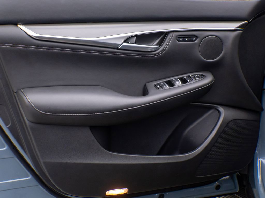 Used 2025 INFINITI QX55 Luxe w/ Cargo Package image 13