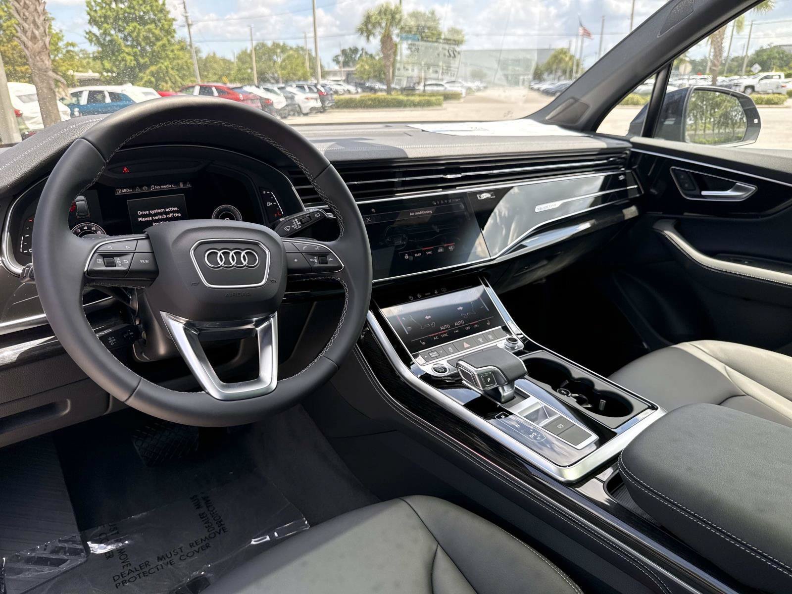 New 2026 Audi Q7 2.0T Premium Plus AWD/4WD image 14
