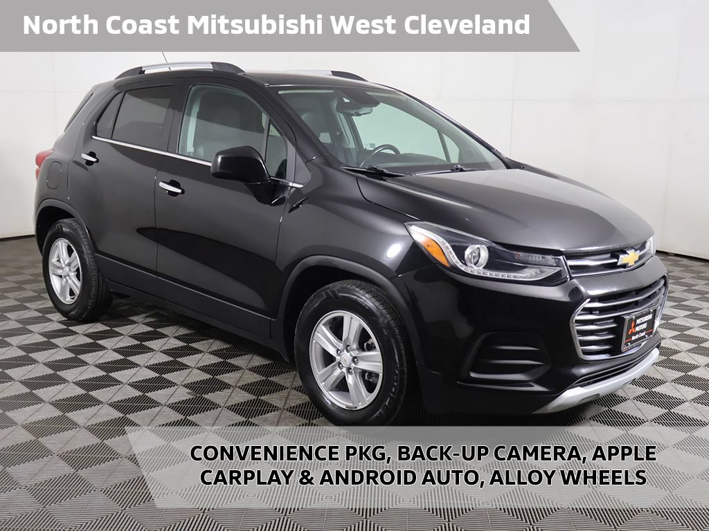 Used 2020 Chevrolet Trax LT w/ LT Convenience Package FWD image 1
