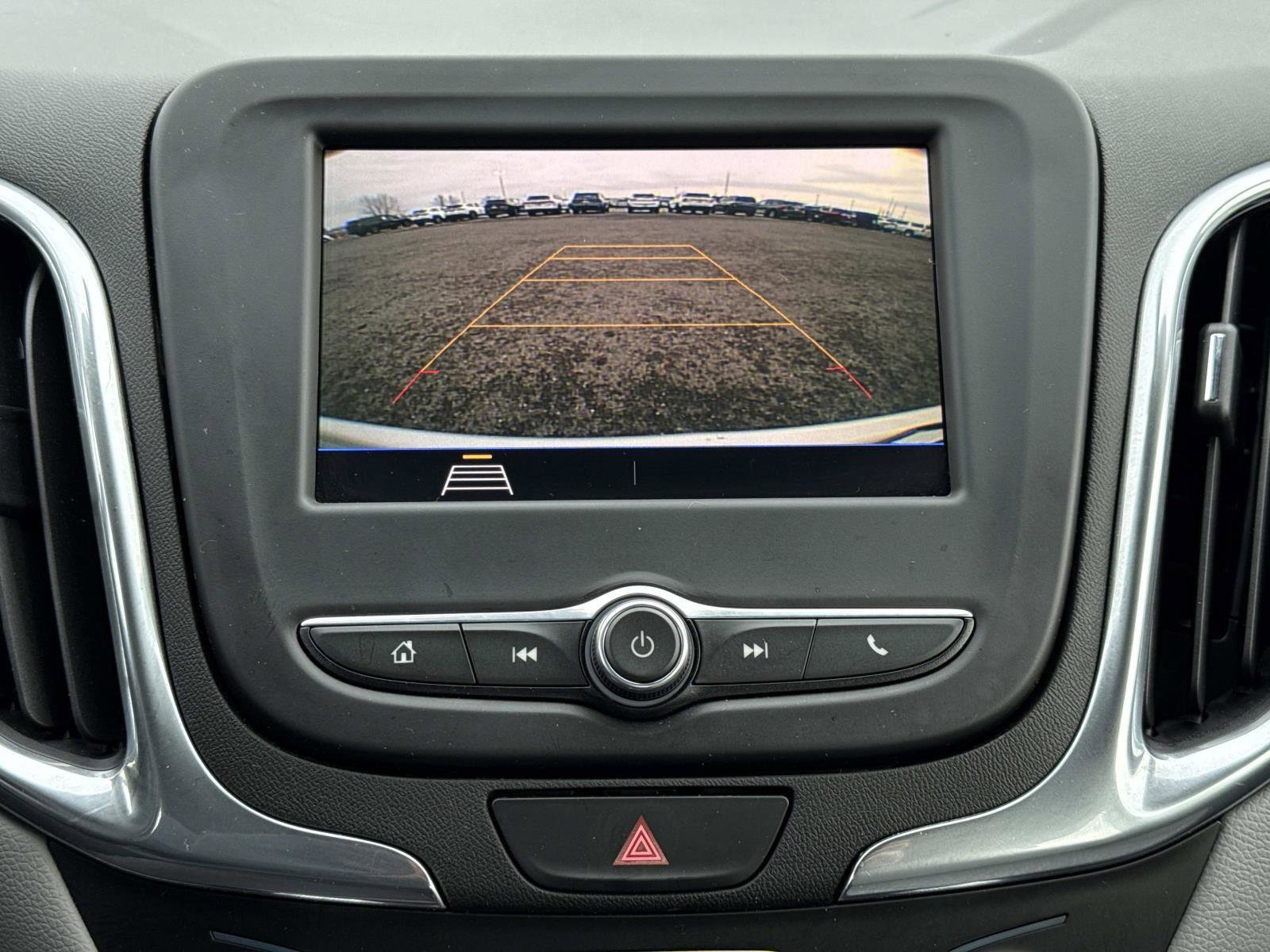 Used 2020 Chevrolet Equinox LS image 4