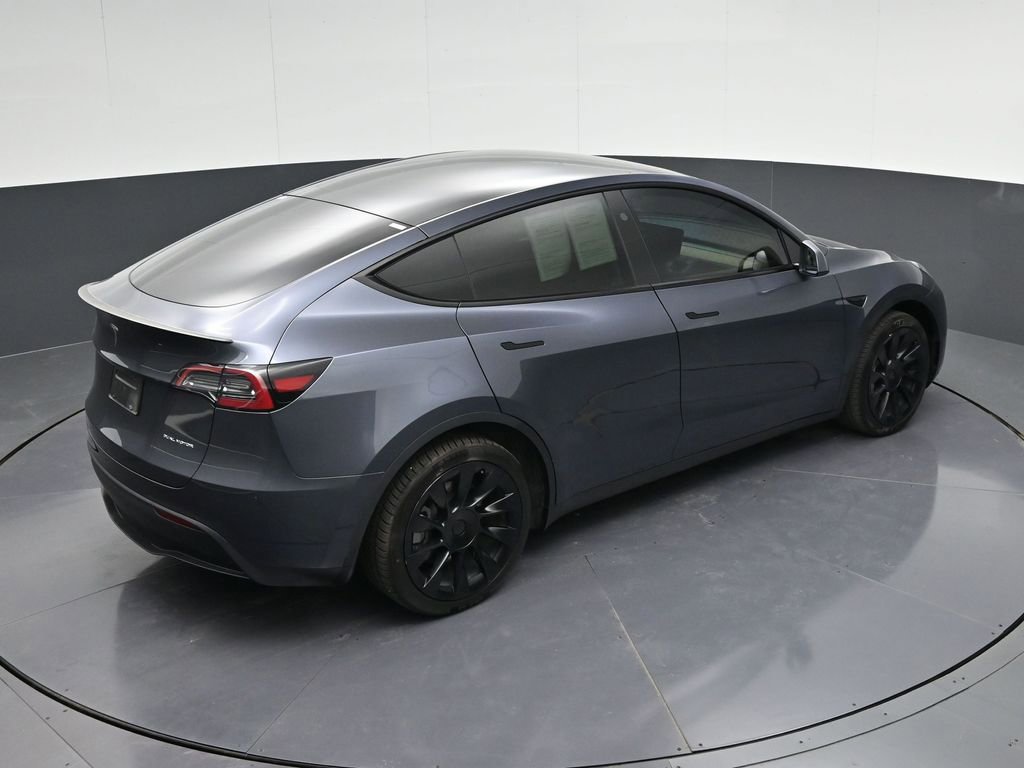 Used 2024 Tesla Model Y Long Range image 19